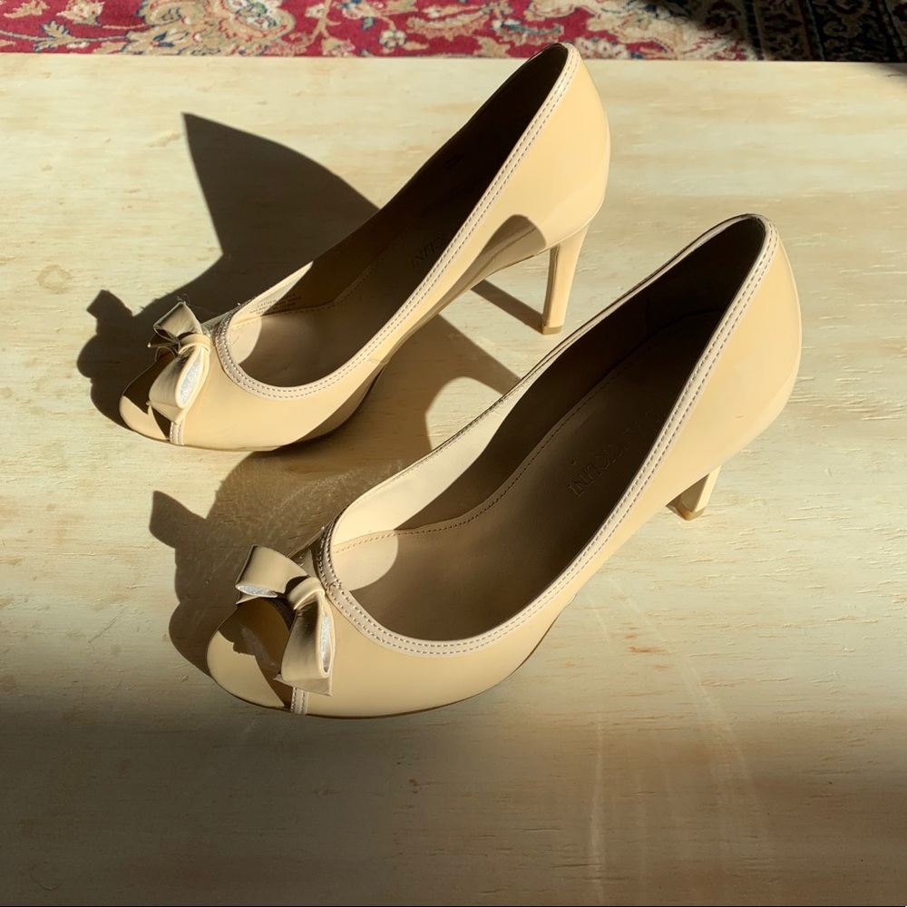 Enzo Anciolini Cream Pumps